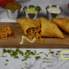 Empanadas Pollo Shredded chicken and homemade sauce in Colorado - D maracuchos